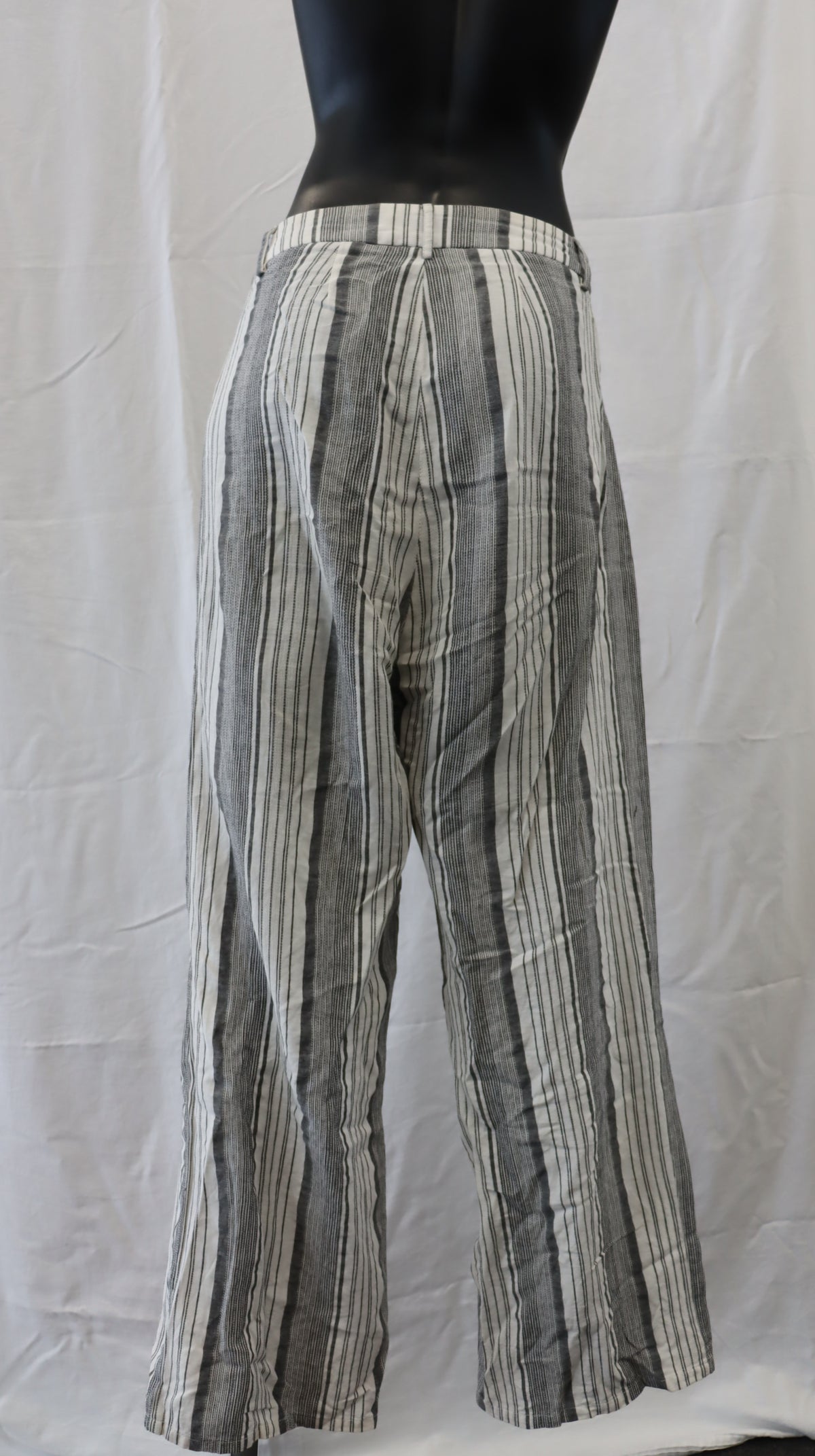 commoners Pants 8