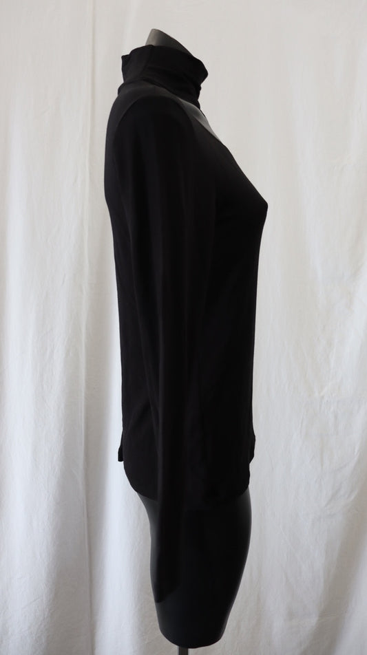 REPERTOIRE Long Sleeve 8