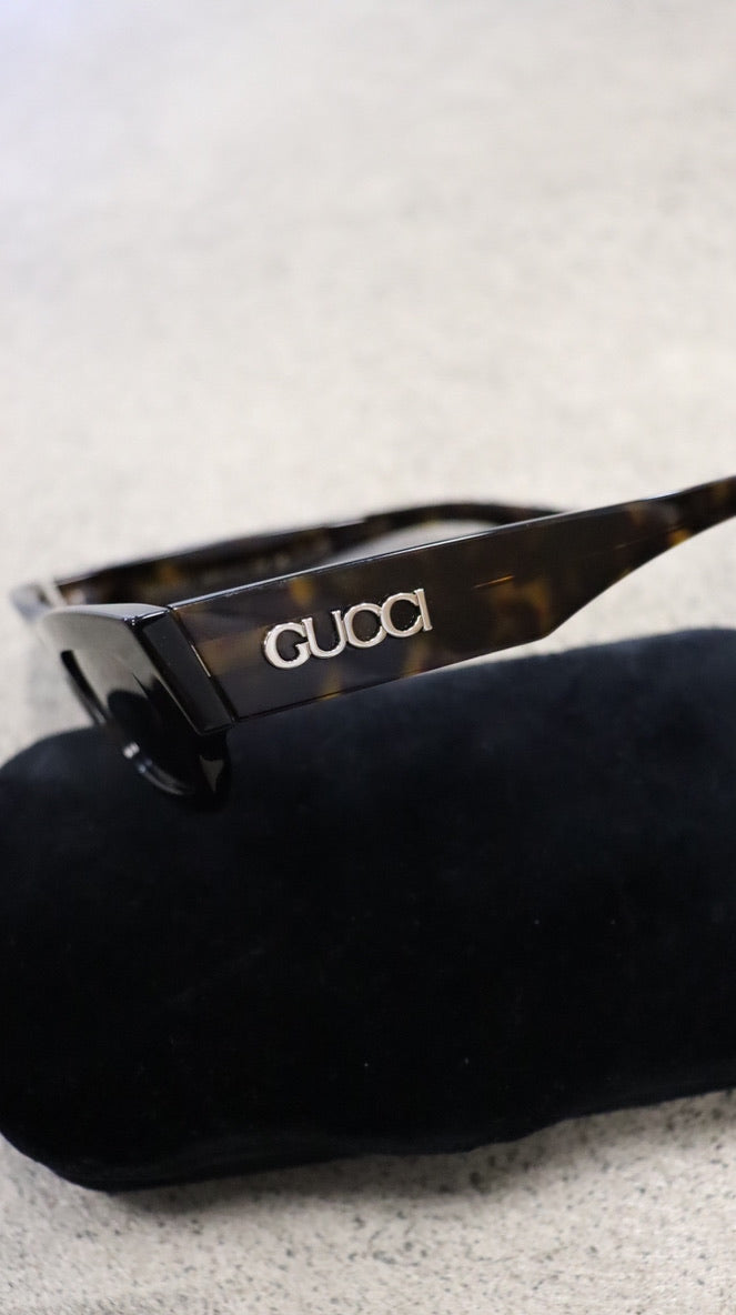 Gucci Sunglasses N/A