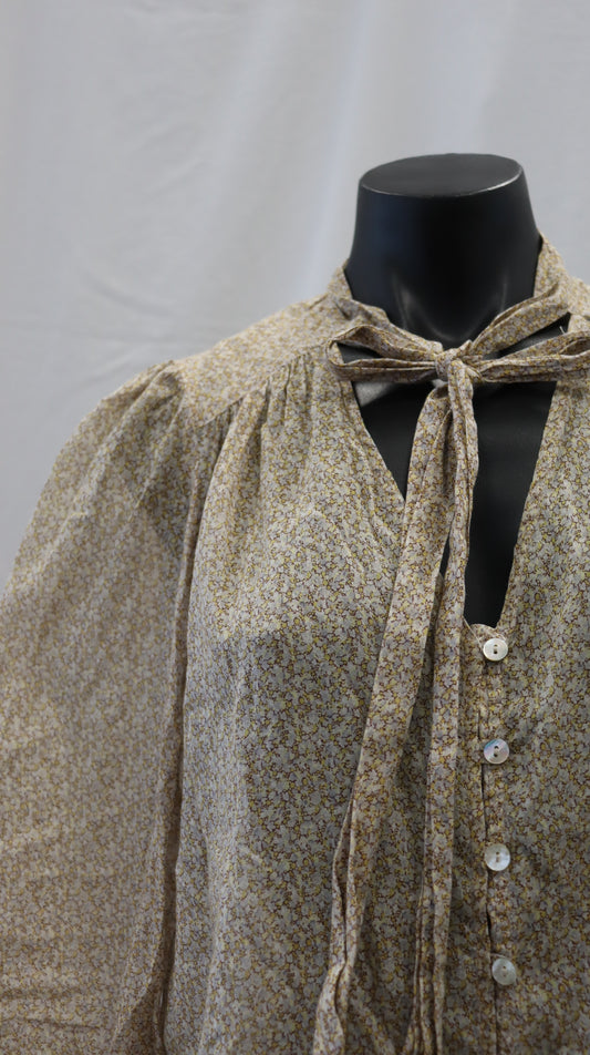 M A X Blouse 10