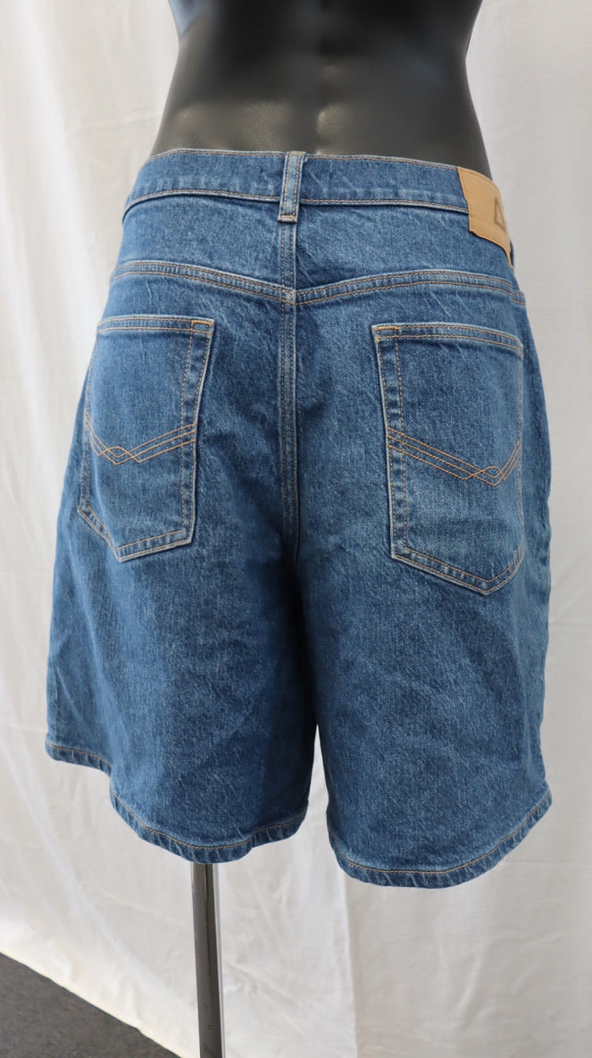 Jag Shorts 14