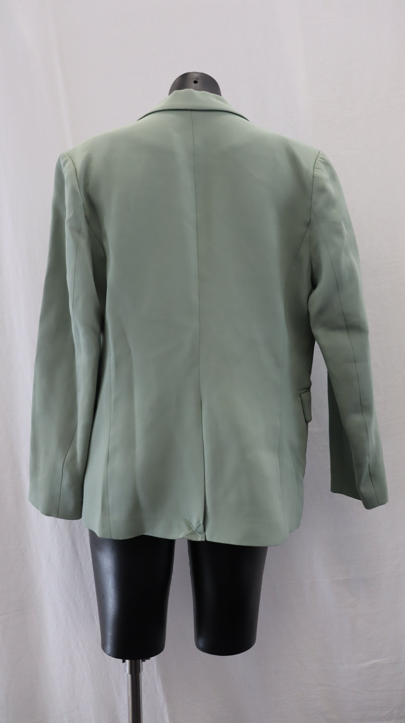 M A X Blazer 8