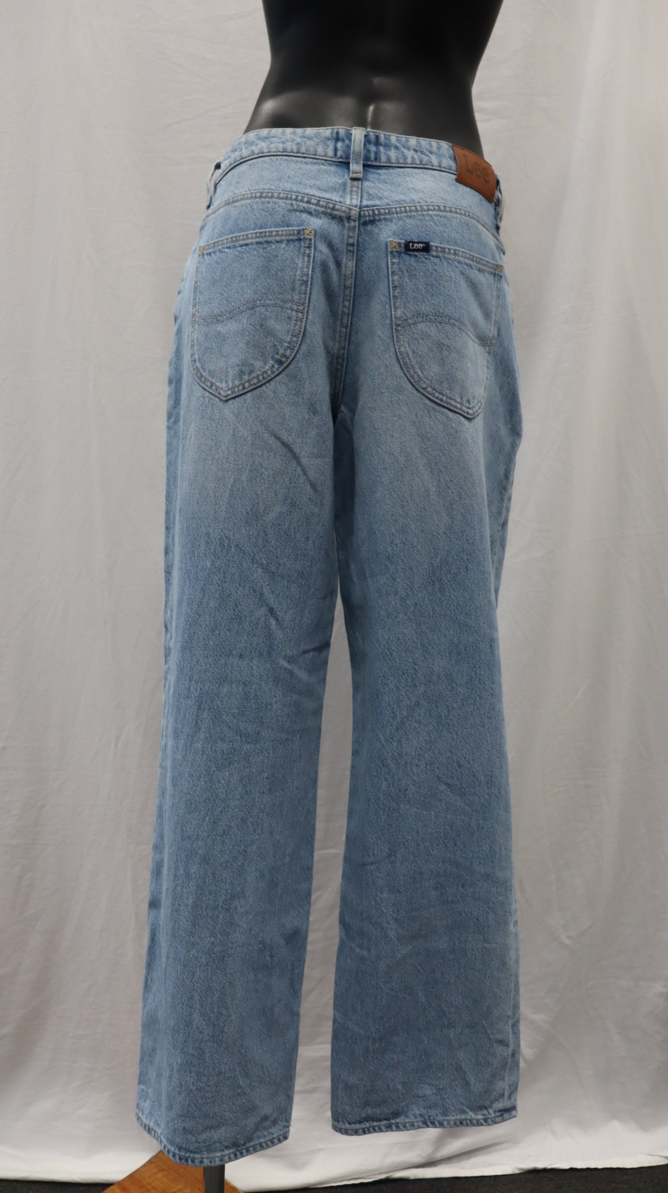 Lee Jeans 8
