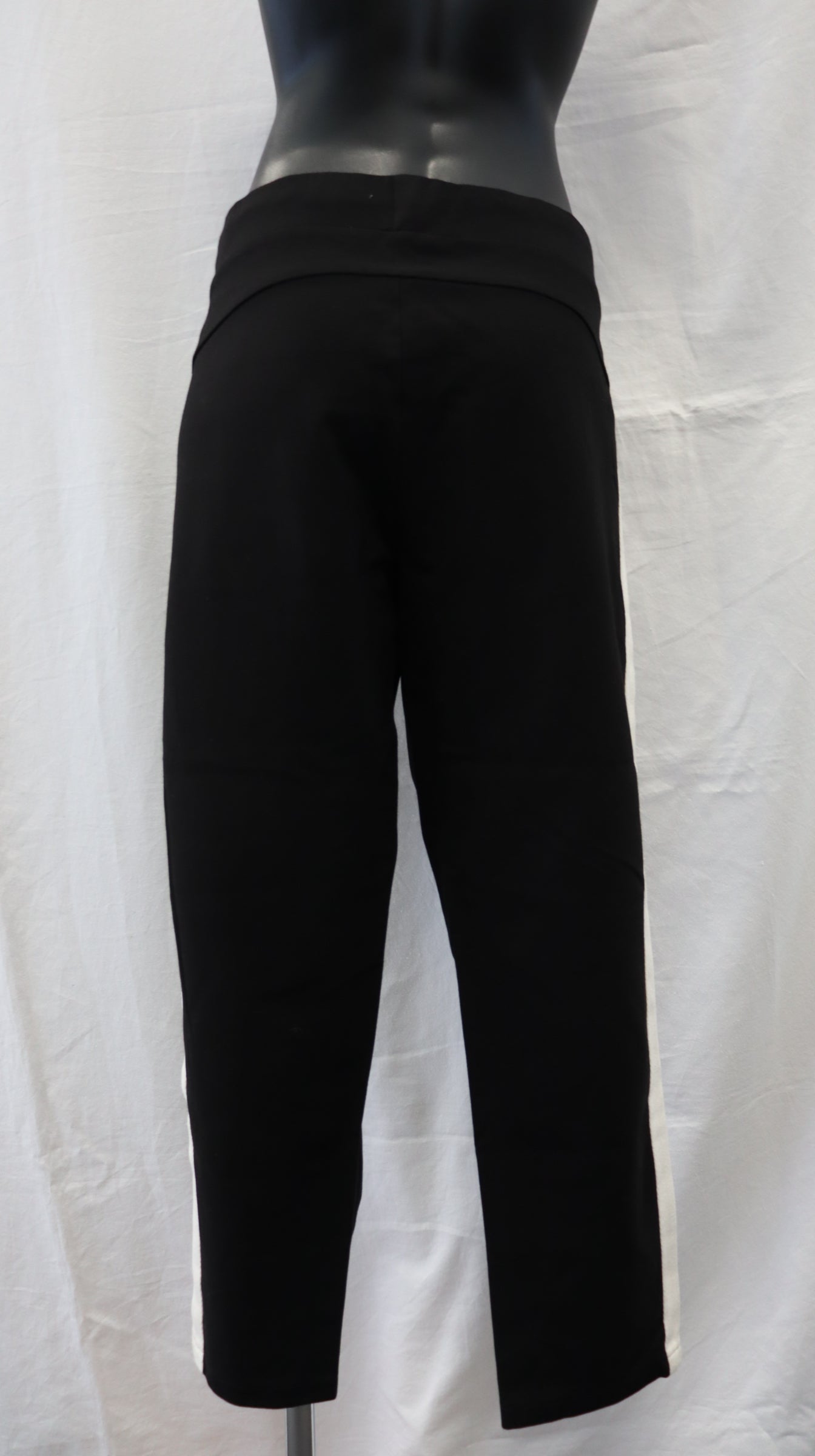 Sills Pants 16