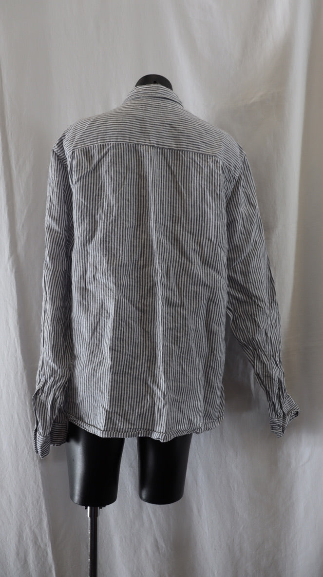 Academy Button Up Mens L