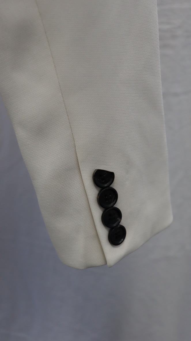 juliette hogan Blazer 10