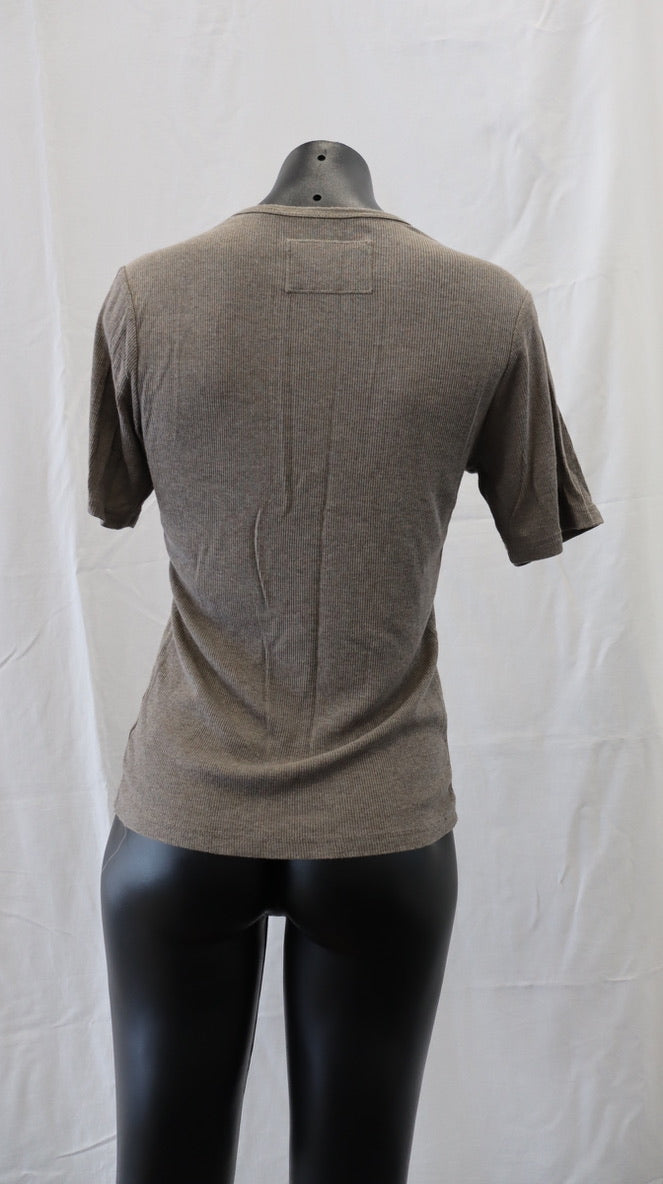 Elementary Tee M