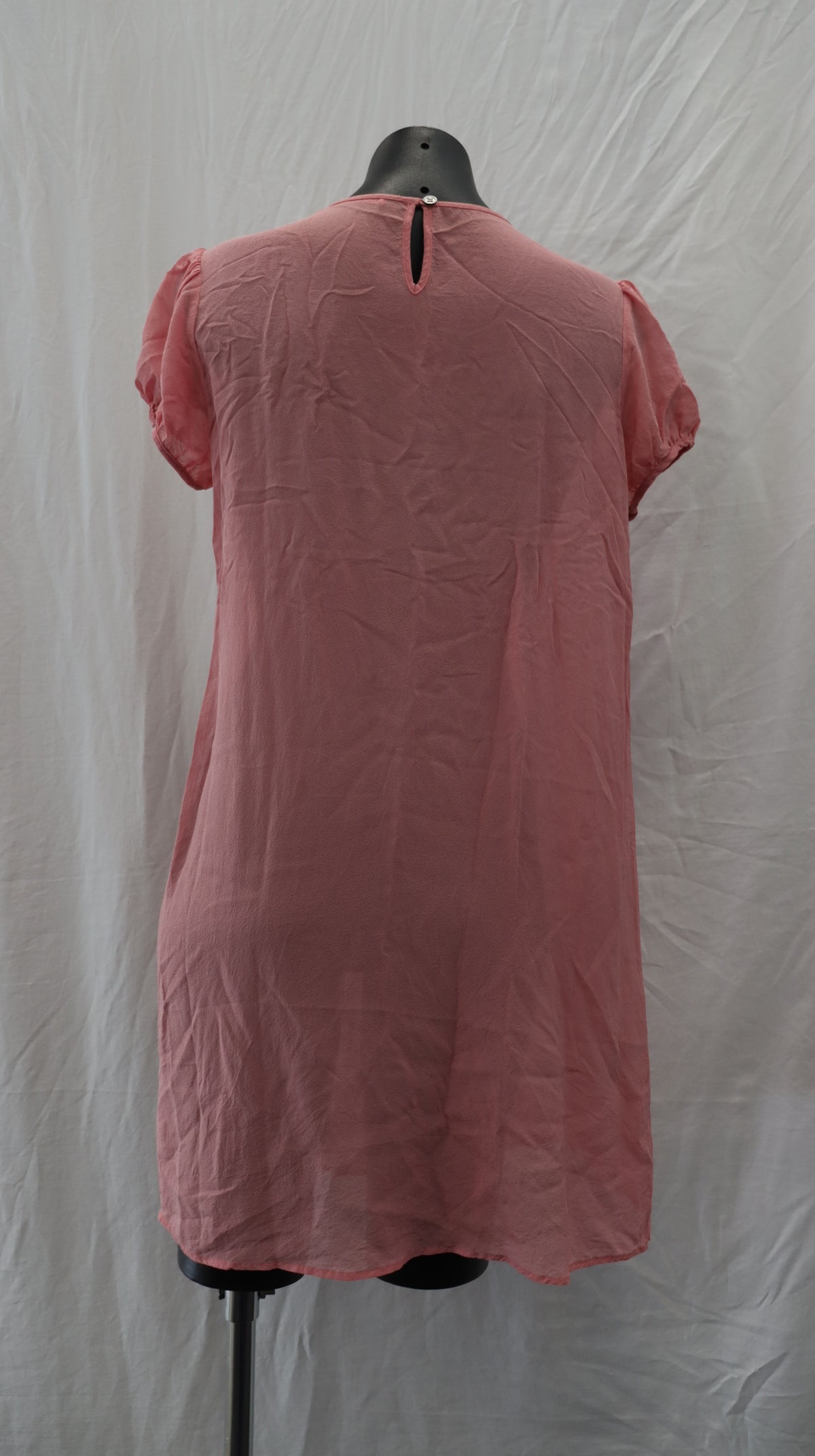 HELEN CHERRY Button Up M