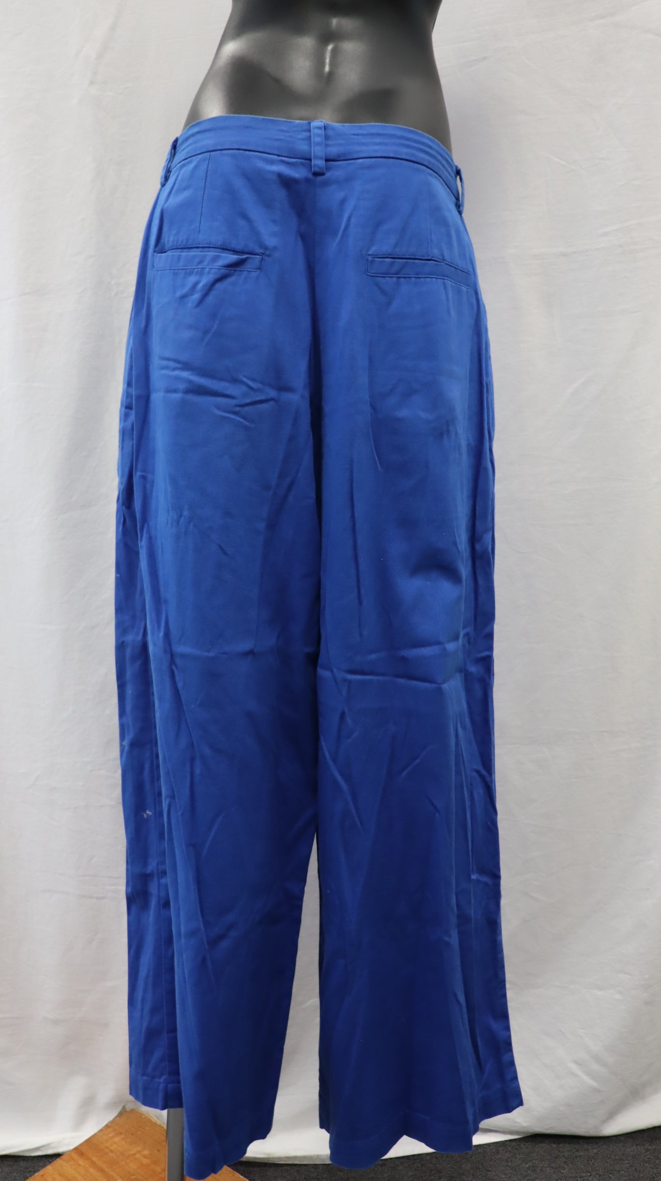 ARTHUR APPAREL Pants 12