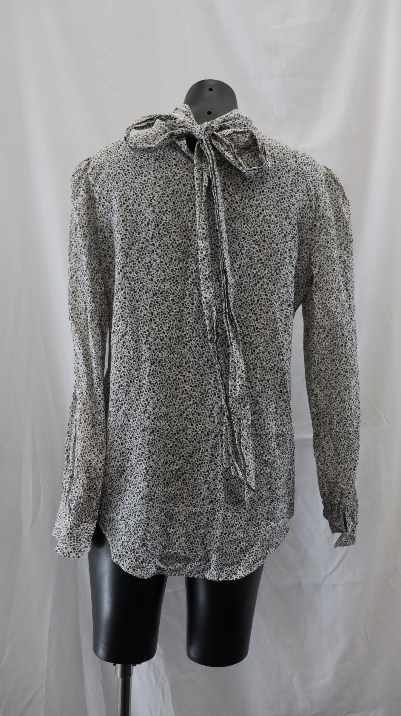 shjark Blouse xs