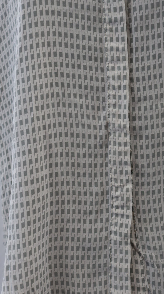 T R E N E R Y Button Up M