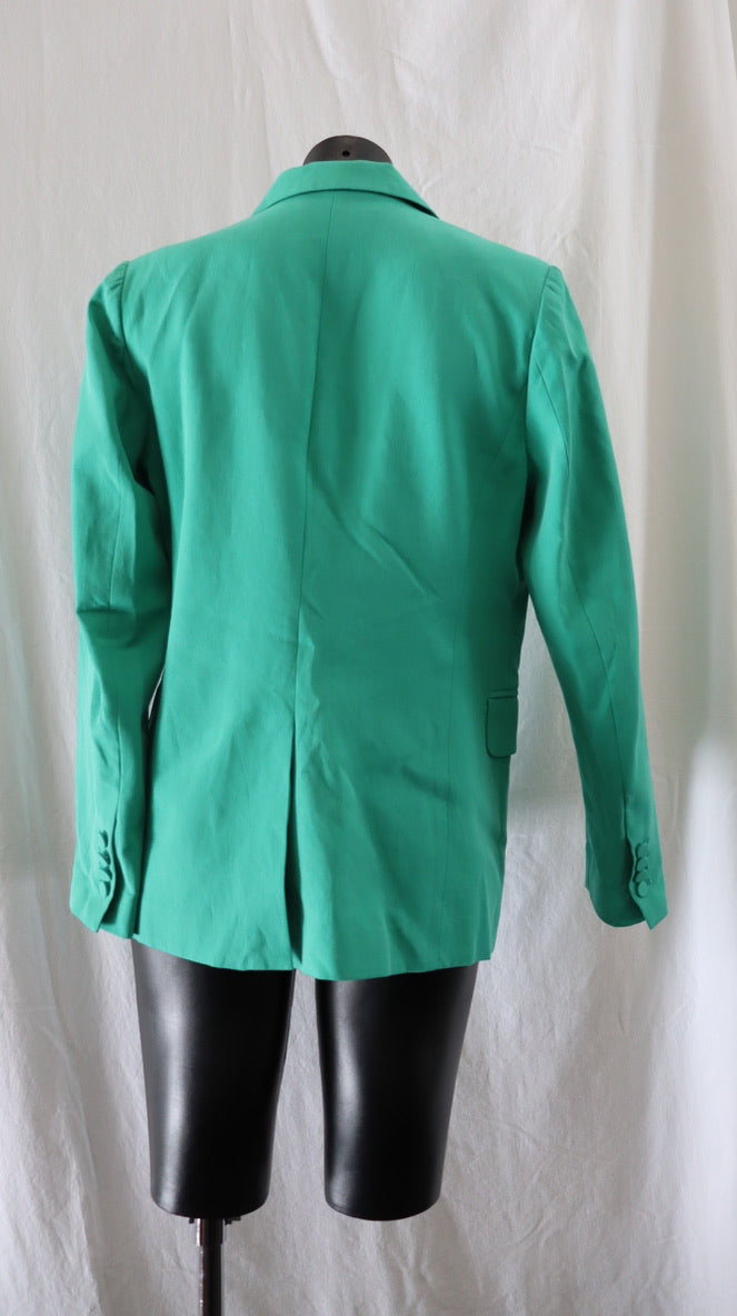 M A X Blazer 6