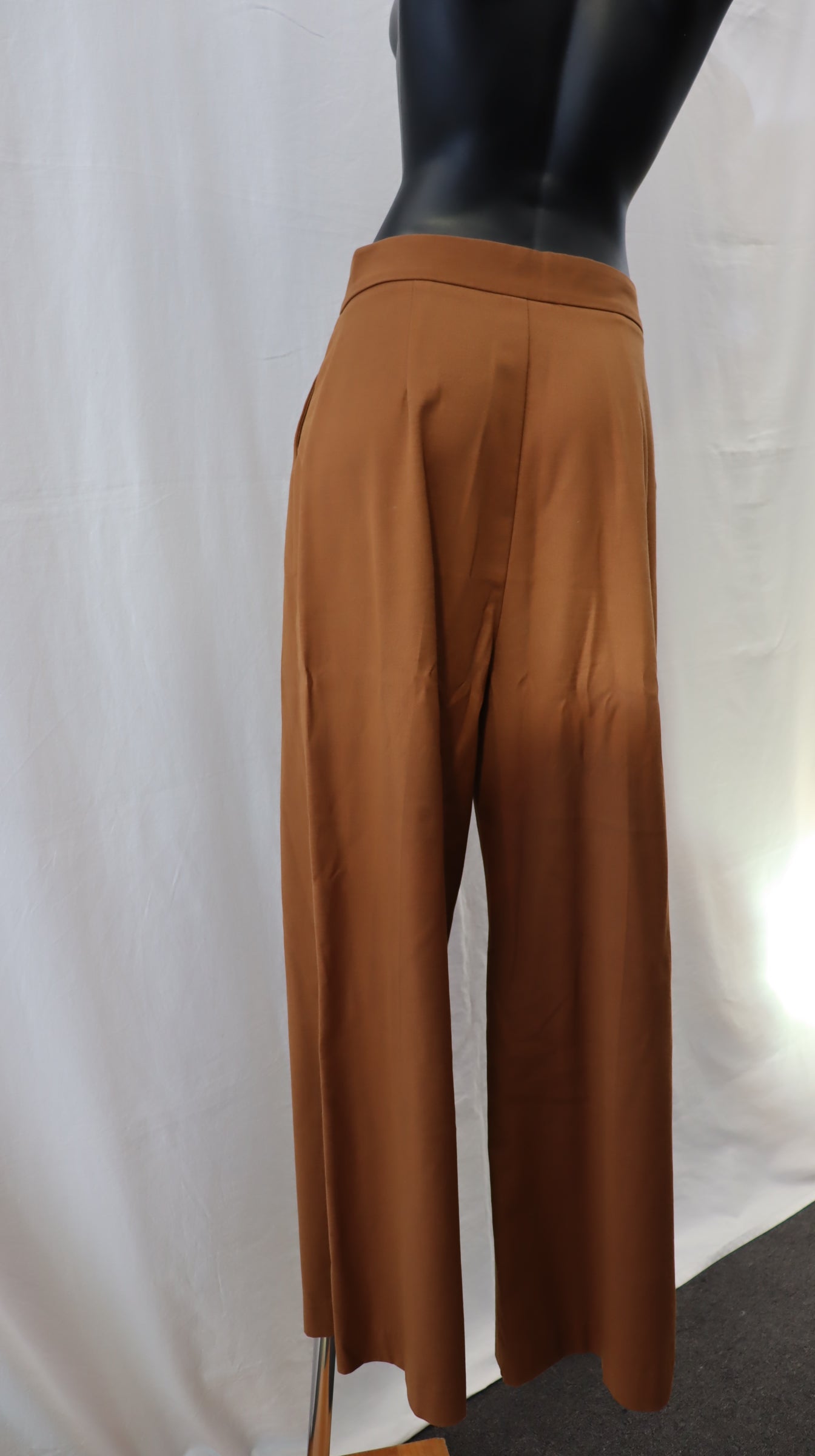 seed Pants 10