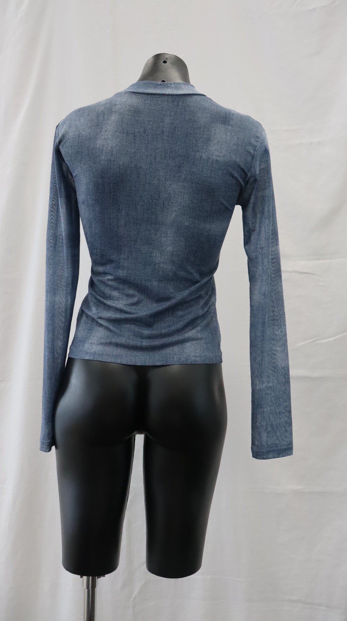 kiss snow Long Sleeve xs