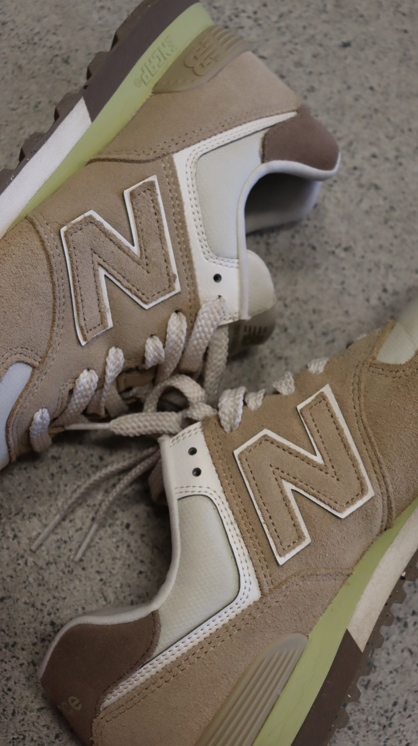 New Balance Sneaker 43