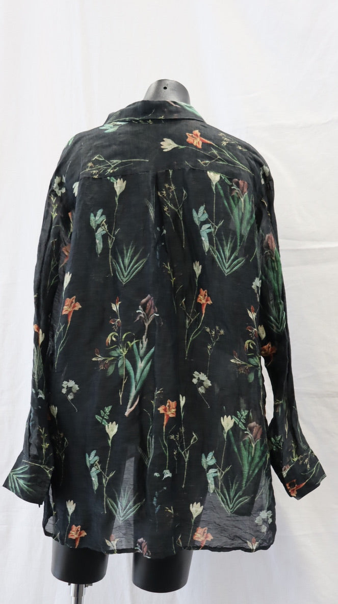 Zephyr Button Up XL
