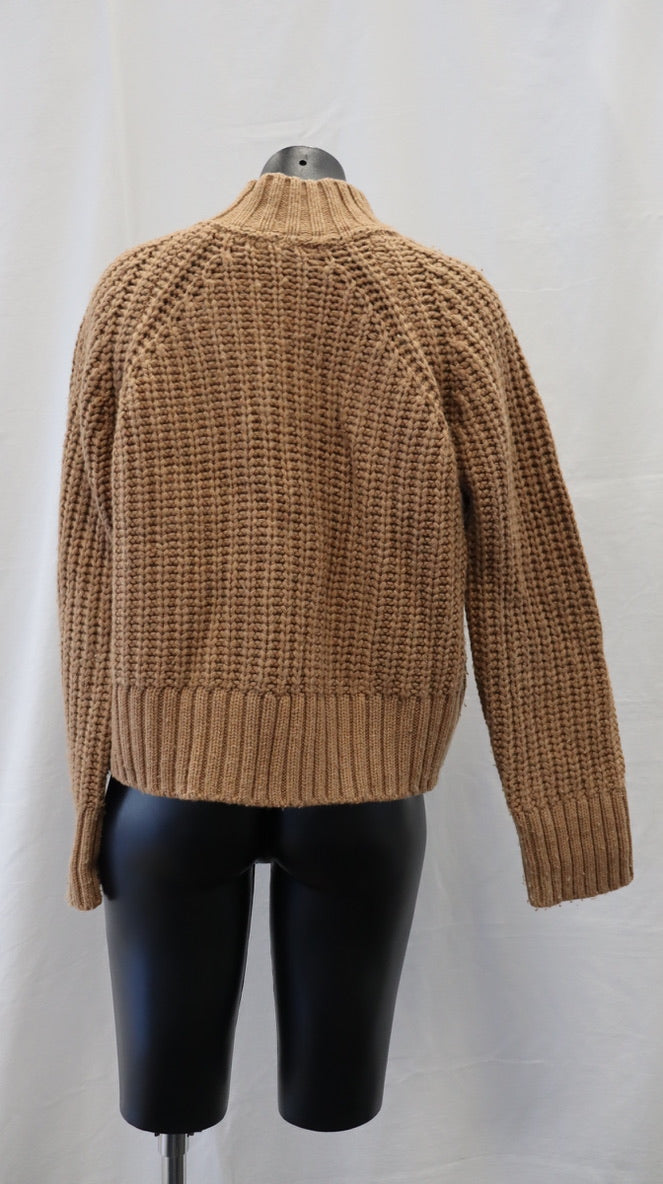 M A X Knit M
