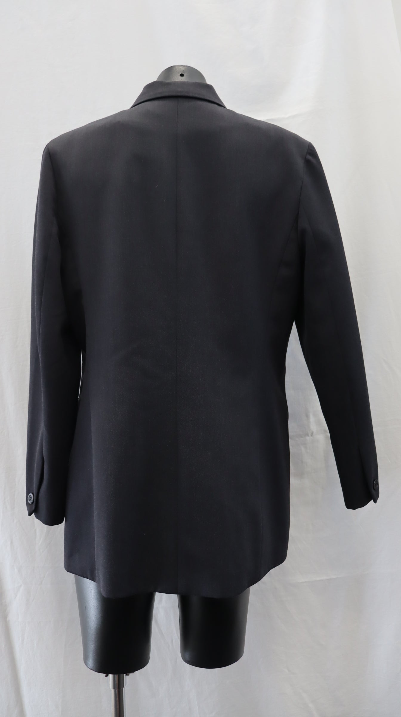 Thornton Hall Blazer 12