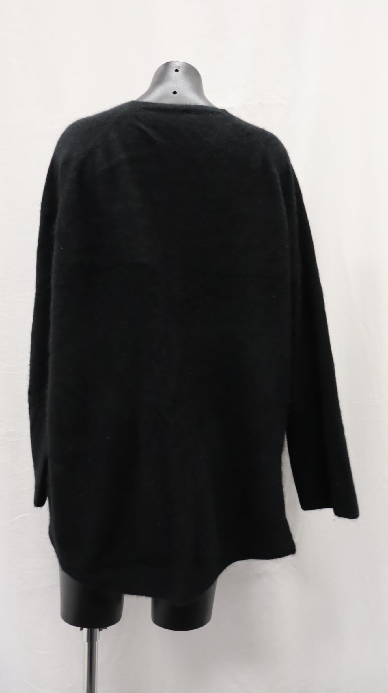 B L A K L U X E Knit 14