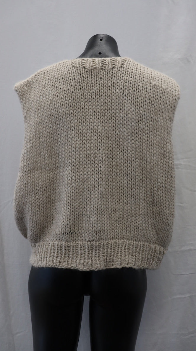 Castia knits Vest S/M