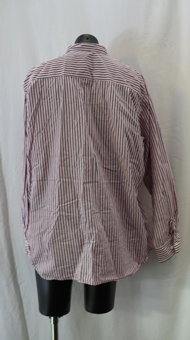 M A N E Project Button Up XL