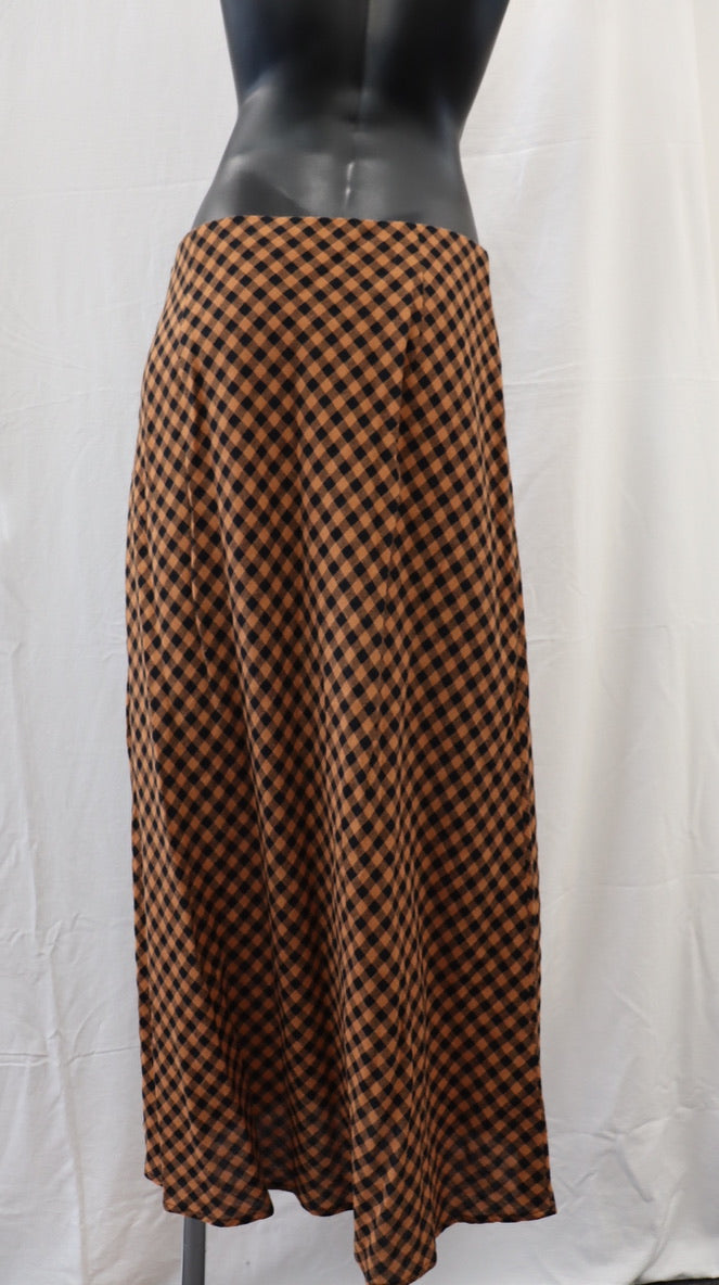 WHISTLE Maxi Skirt 12