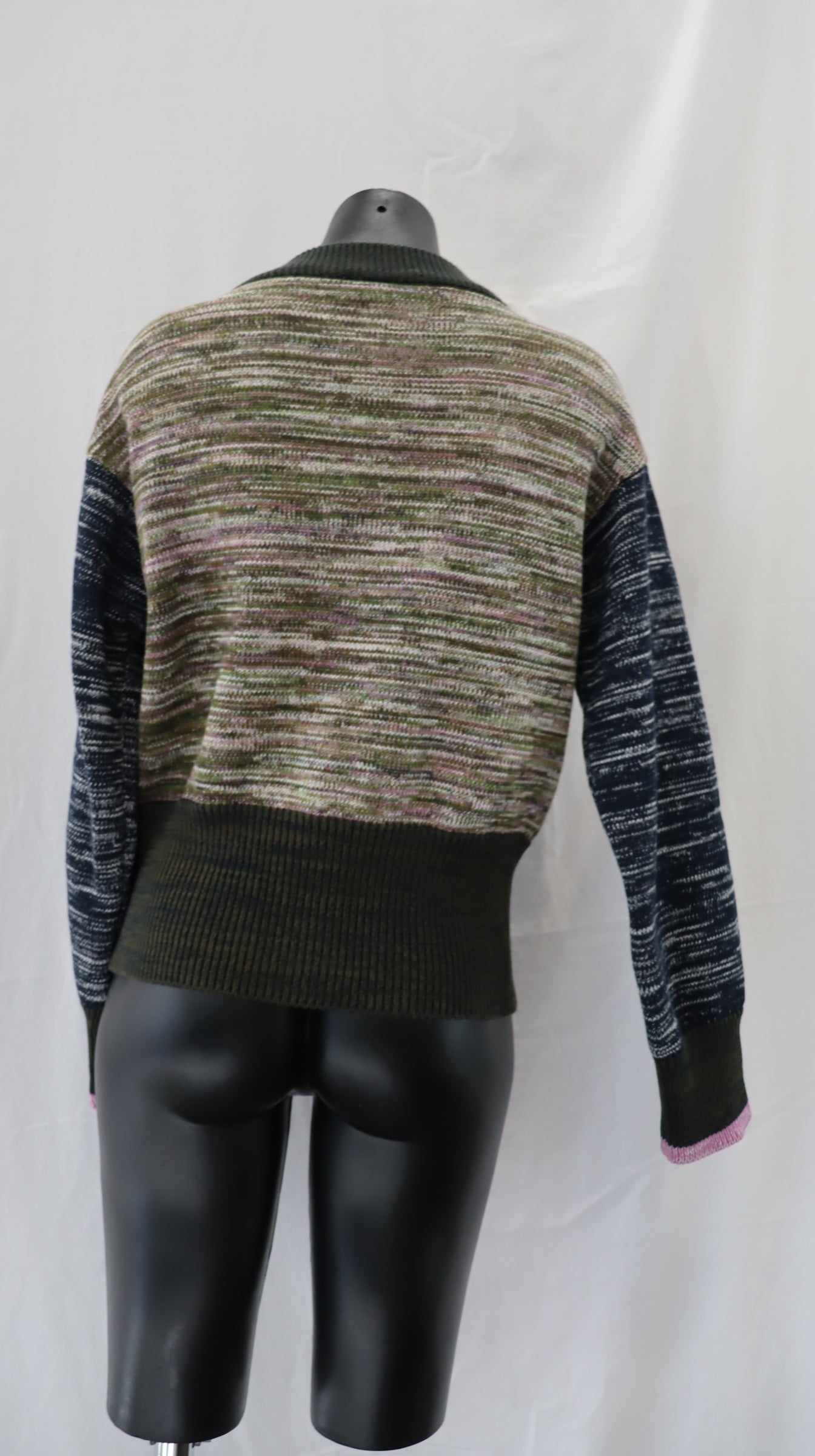 kowtow Cardigan xs