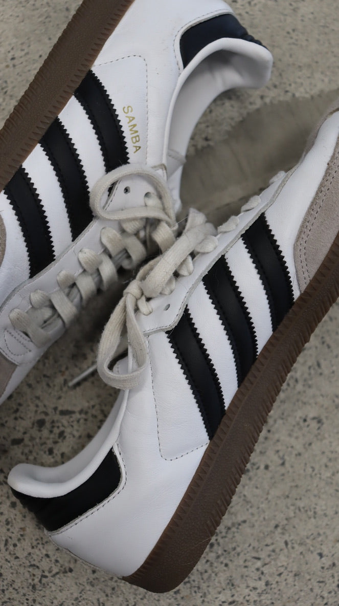 adidas Sneaker 7 1/2