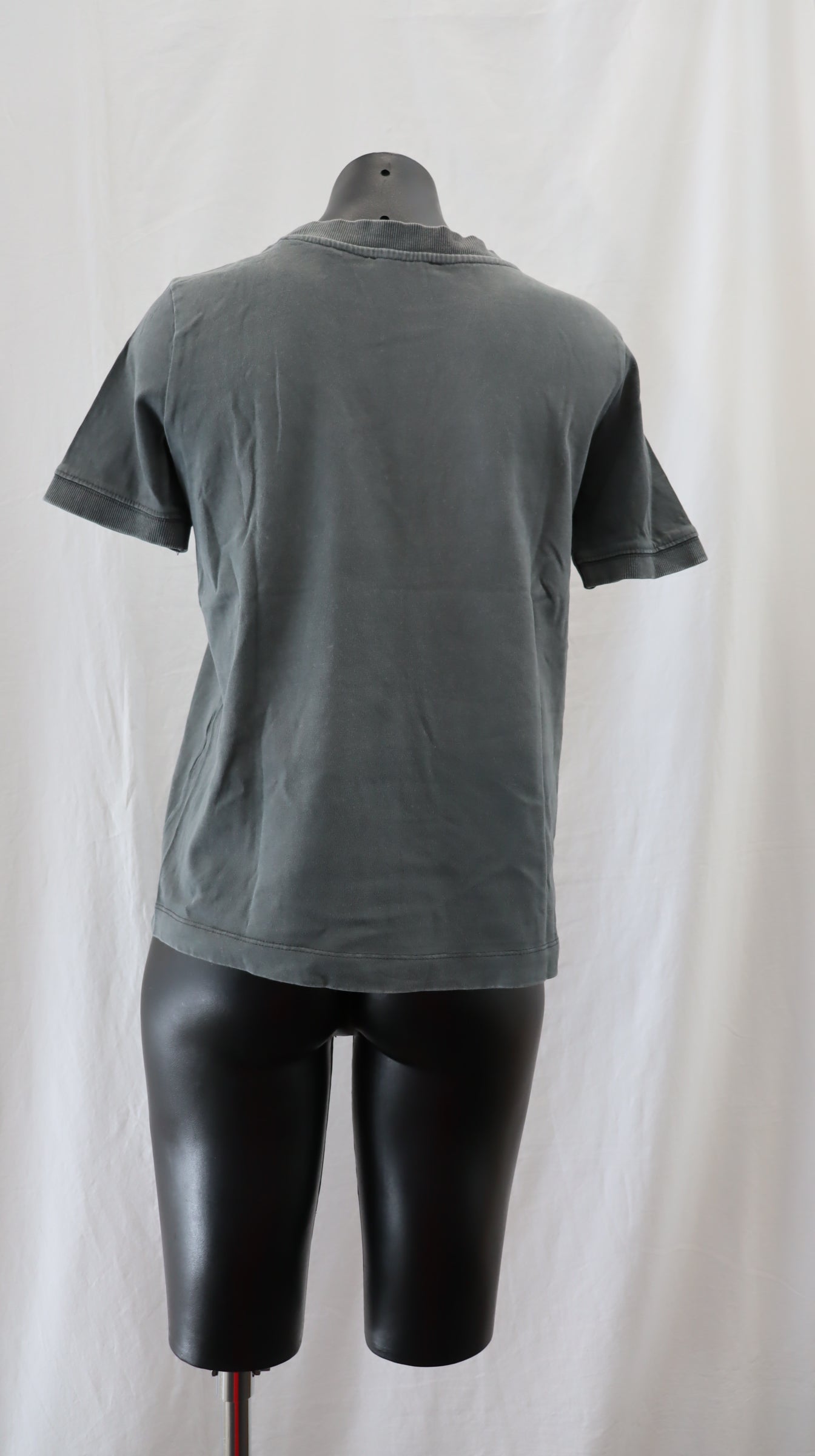 ZARA Tee M