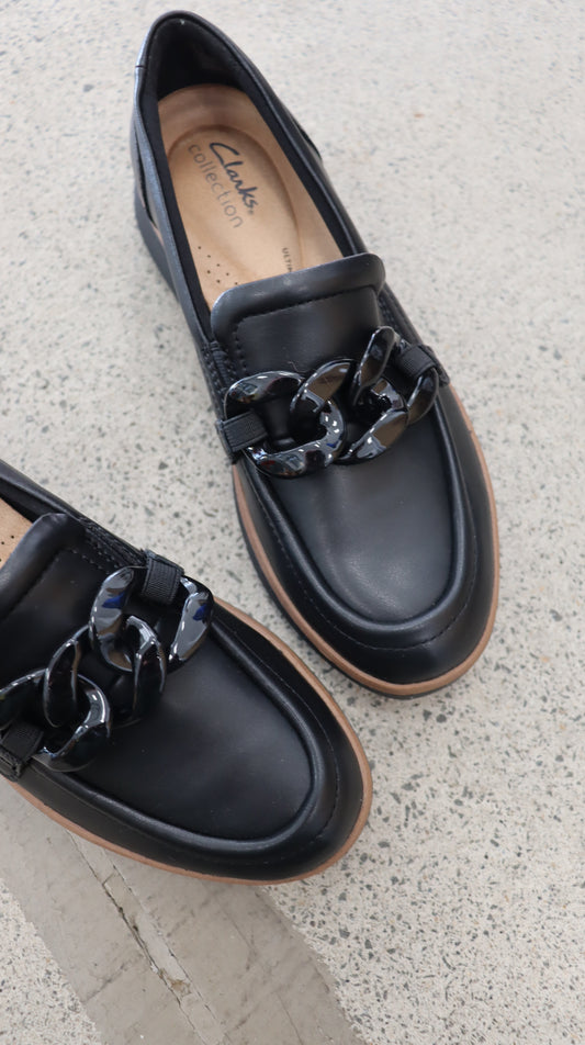 Clarks Loafer 37