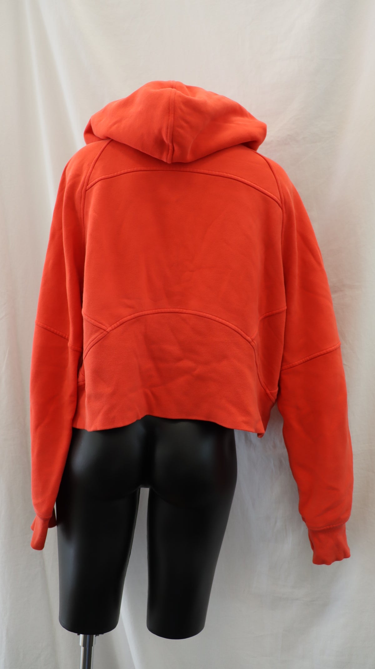 lululemon jumper M/L