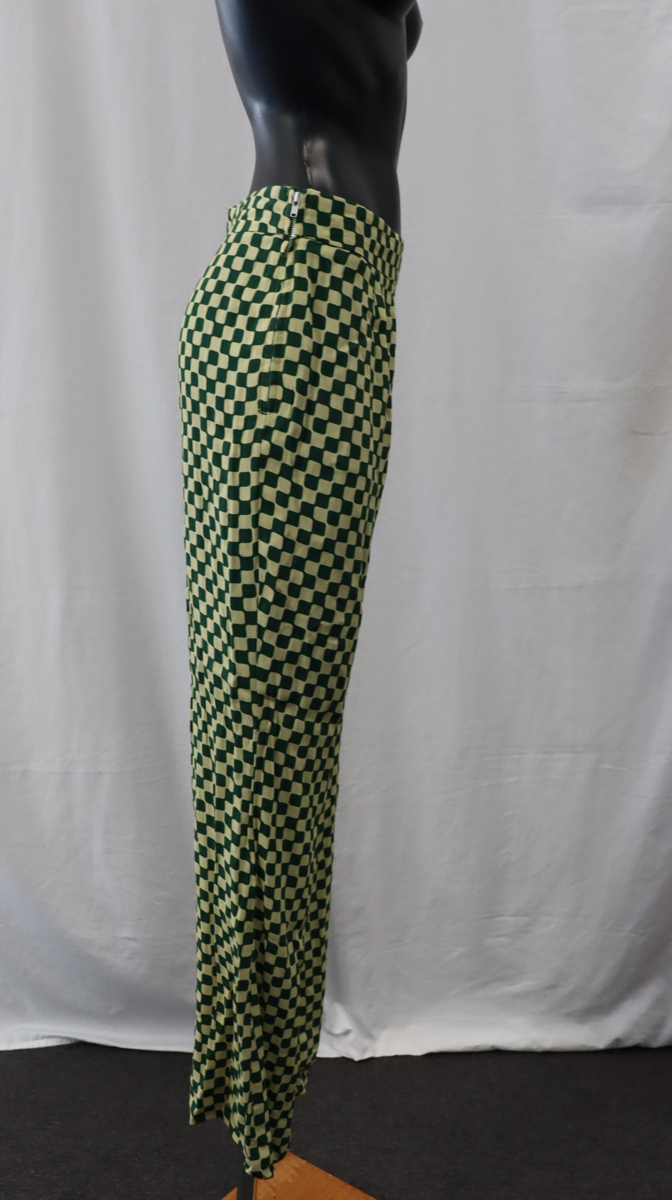 THIRD FORM Pants 8