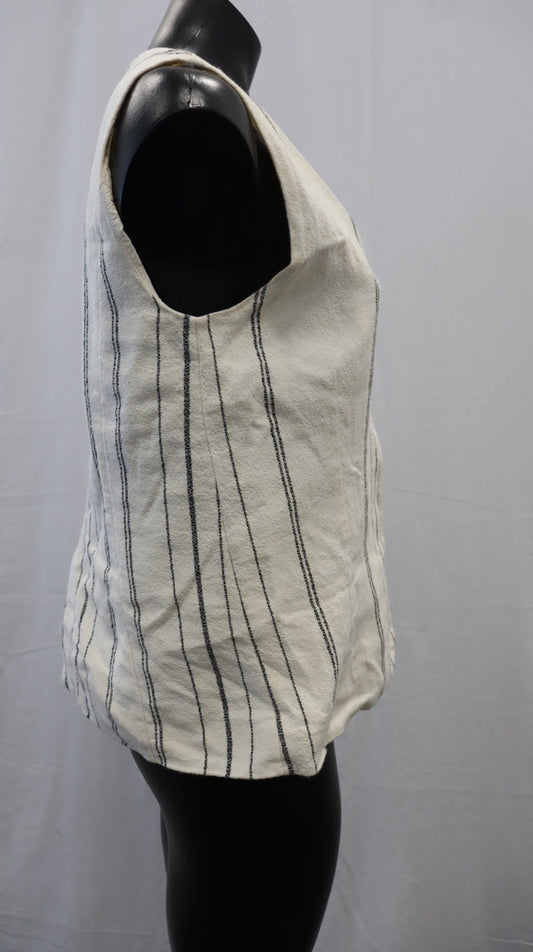 ASSEMBLY LABEL Vest 8