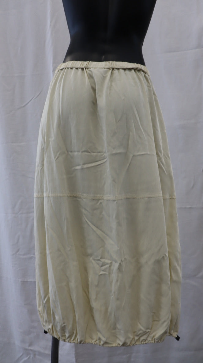 moochi Midi Skirt M