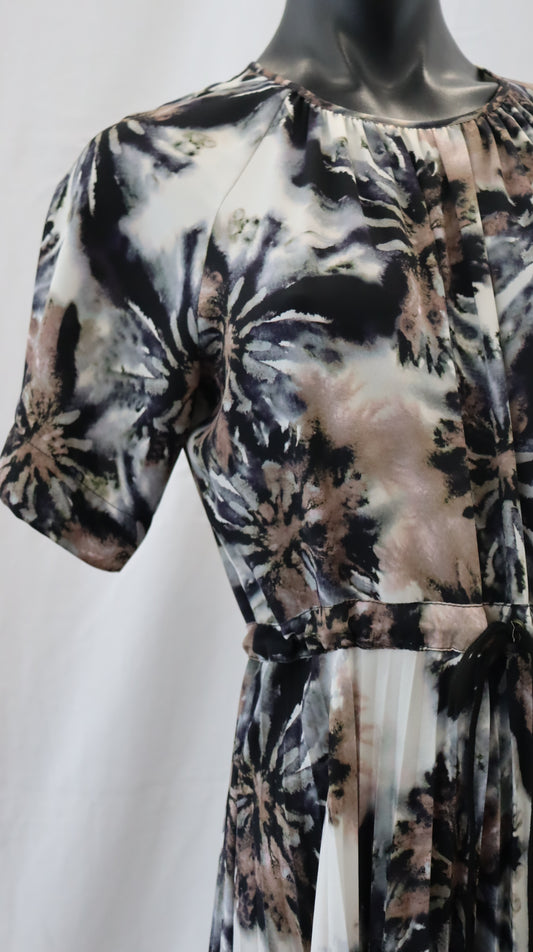 juliette hogan Midi Dress 6