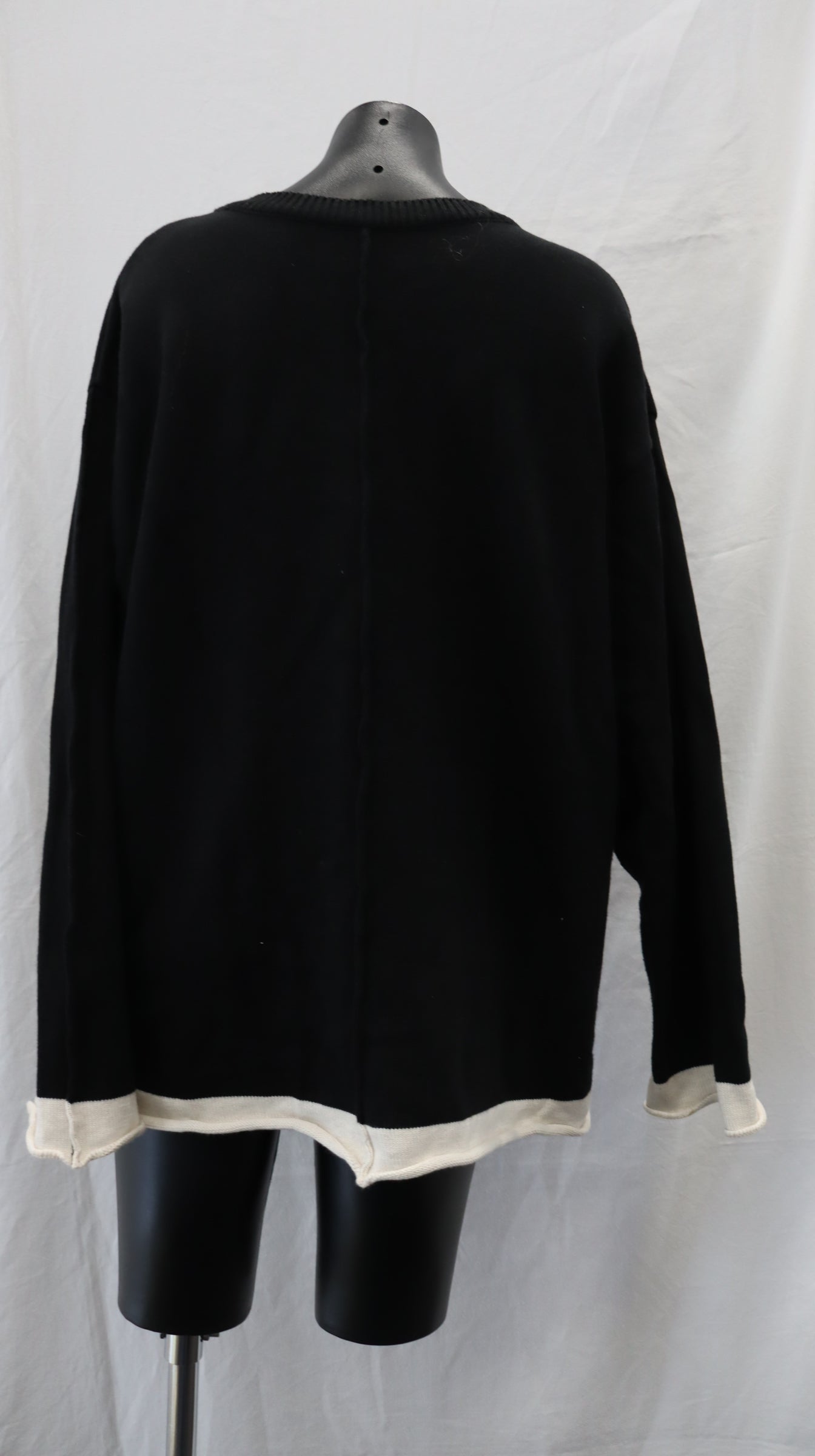 NYNE Knit L
