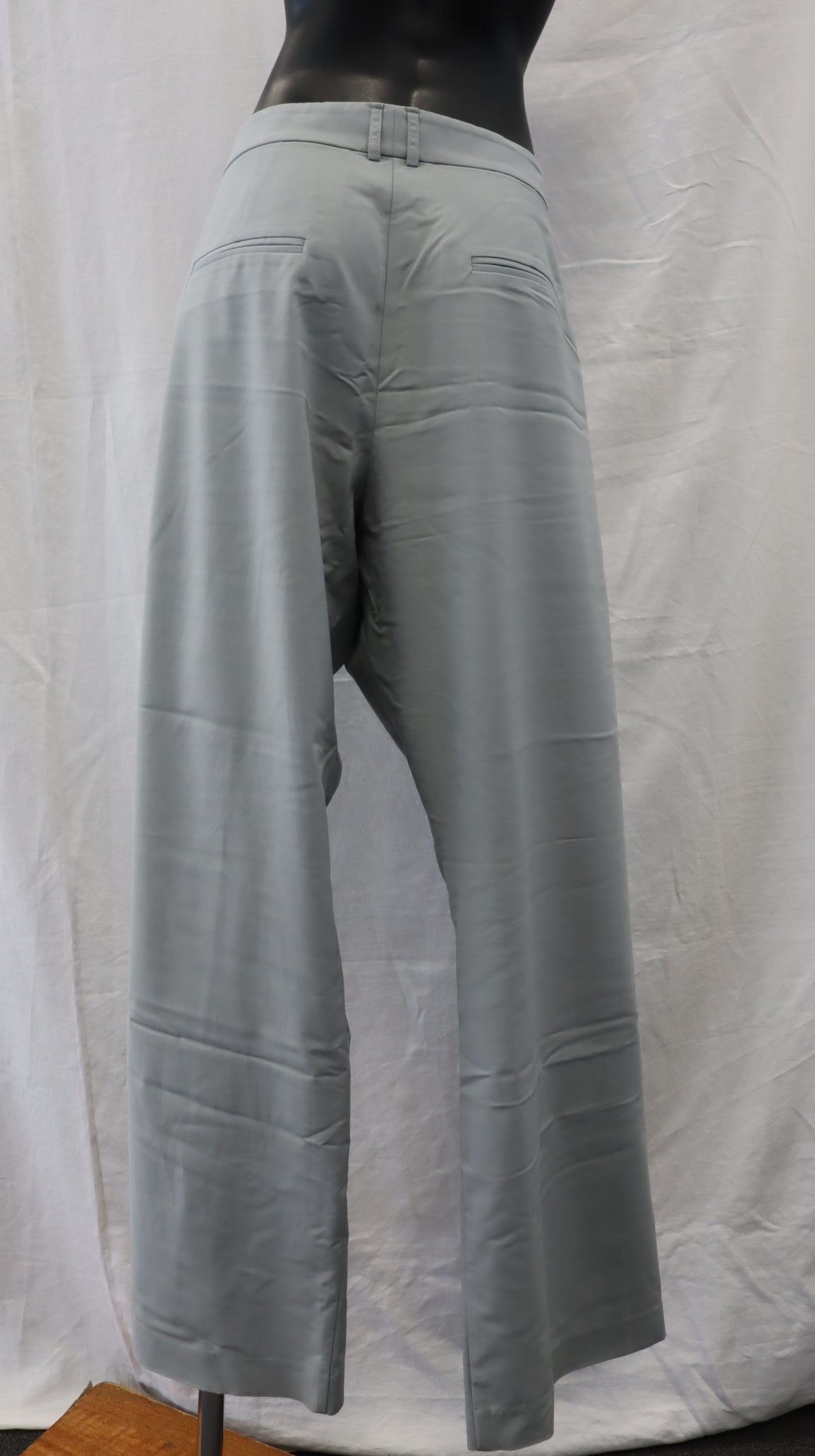 VIKTORIA WOODS Pants 14