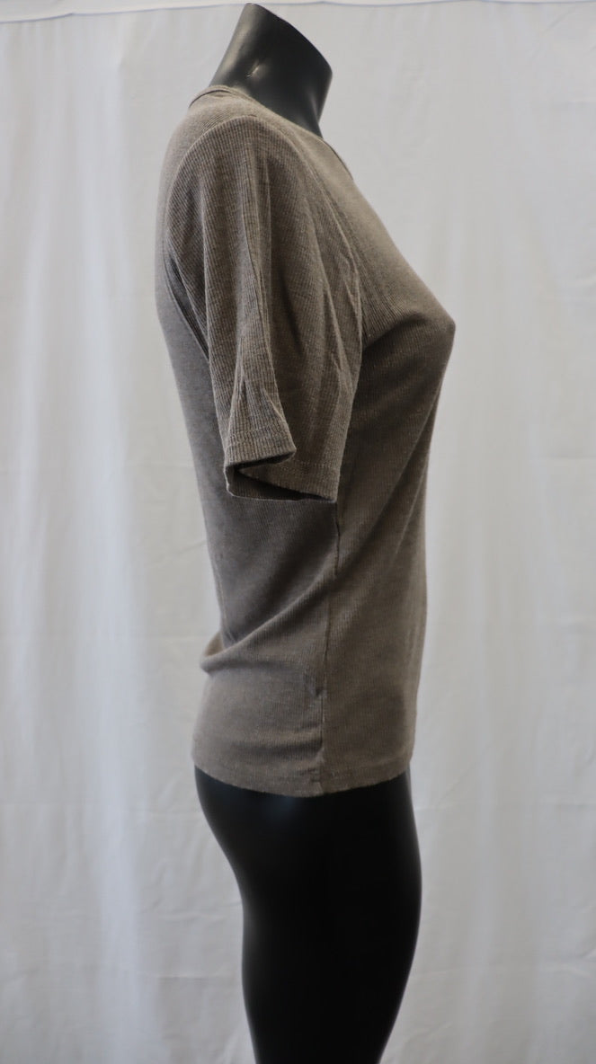 Elementary Tee M