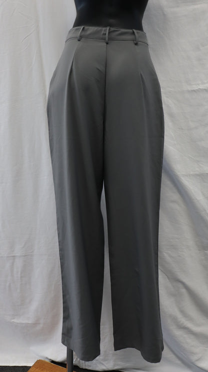 Calli. Pants 8