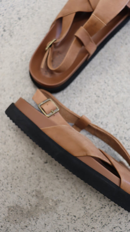 Walnut Sandals 42