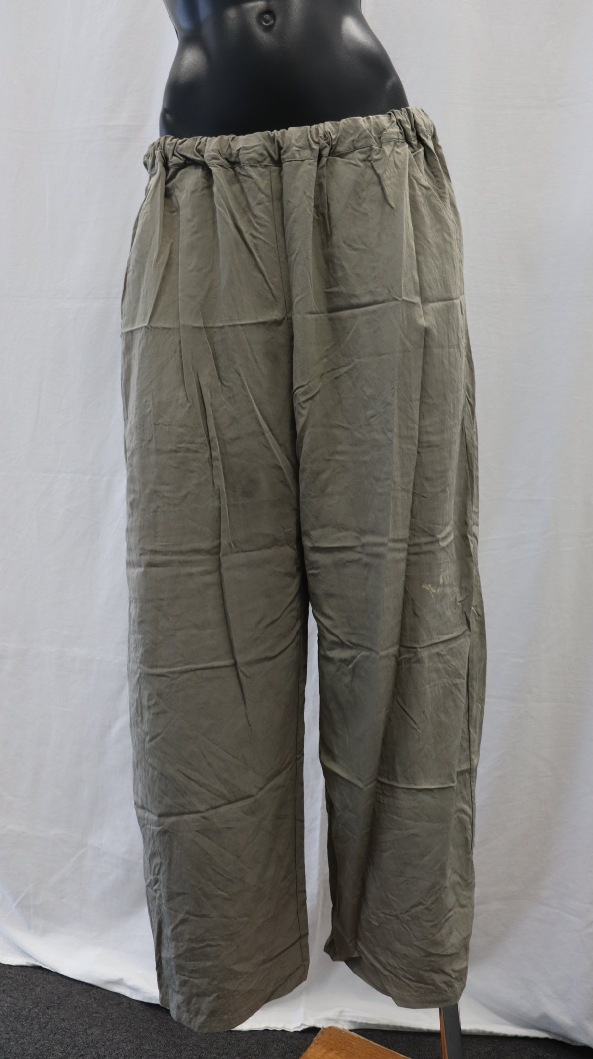 REBE Pants XL
