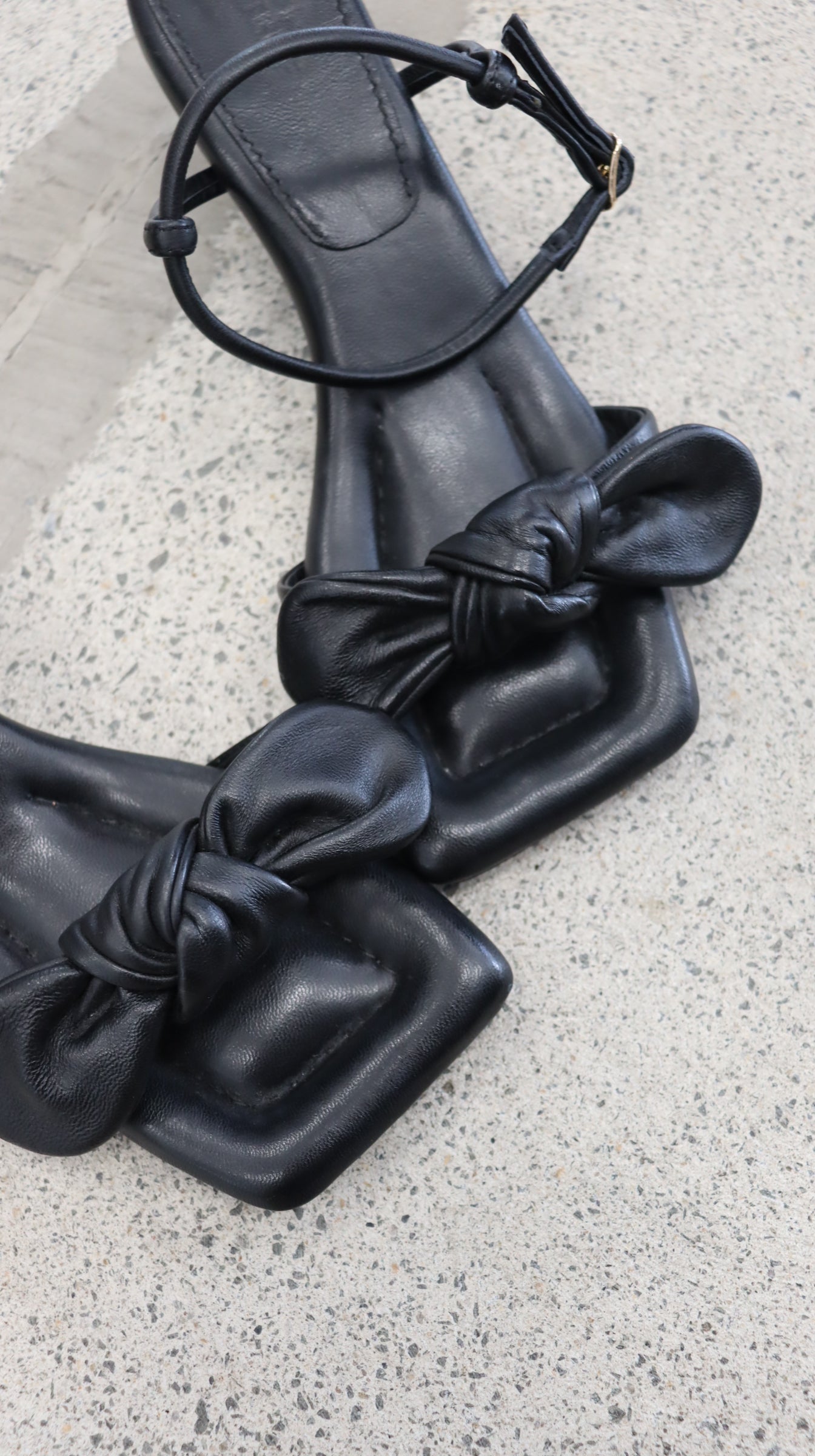 LA TRIBE Heels 40