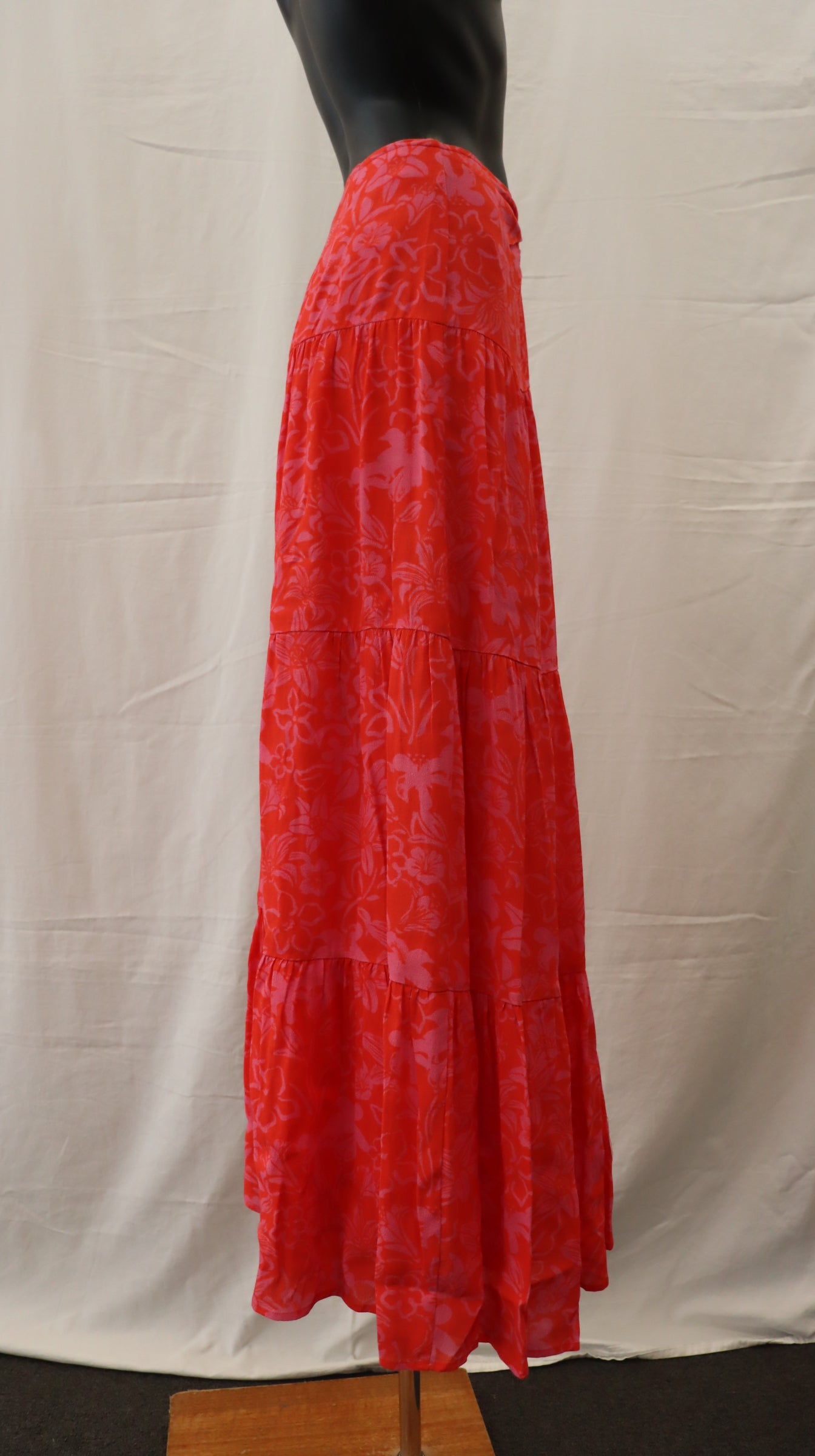 Charlie Holiday Maxi Skirt xs