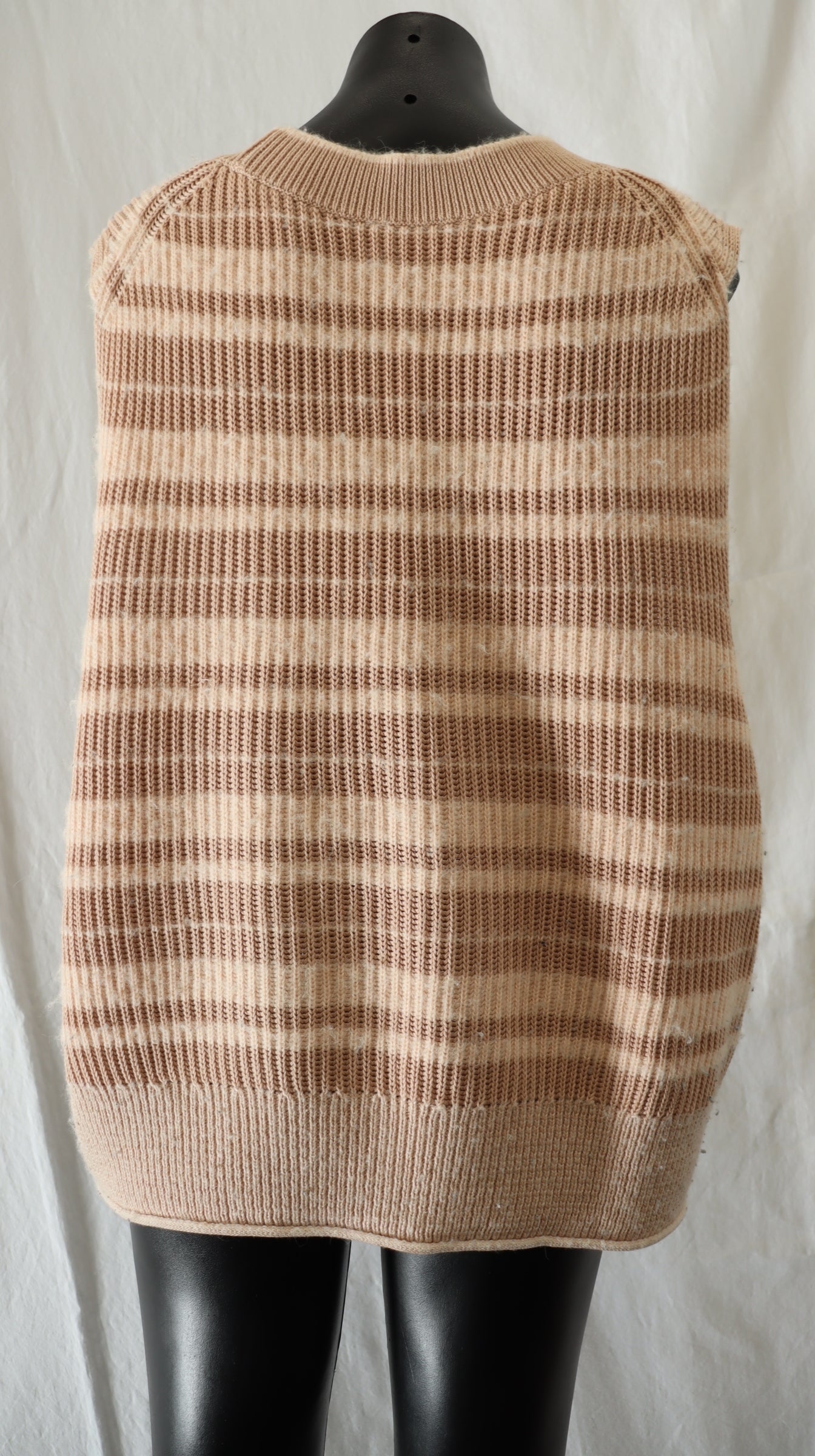 COS Vest L