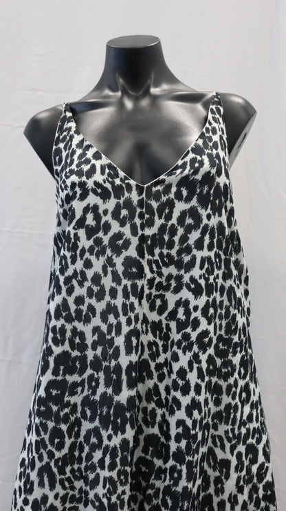 juliette hogan Maxi Dress 8