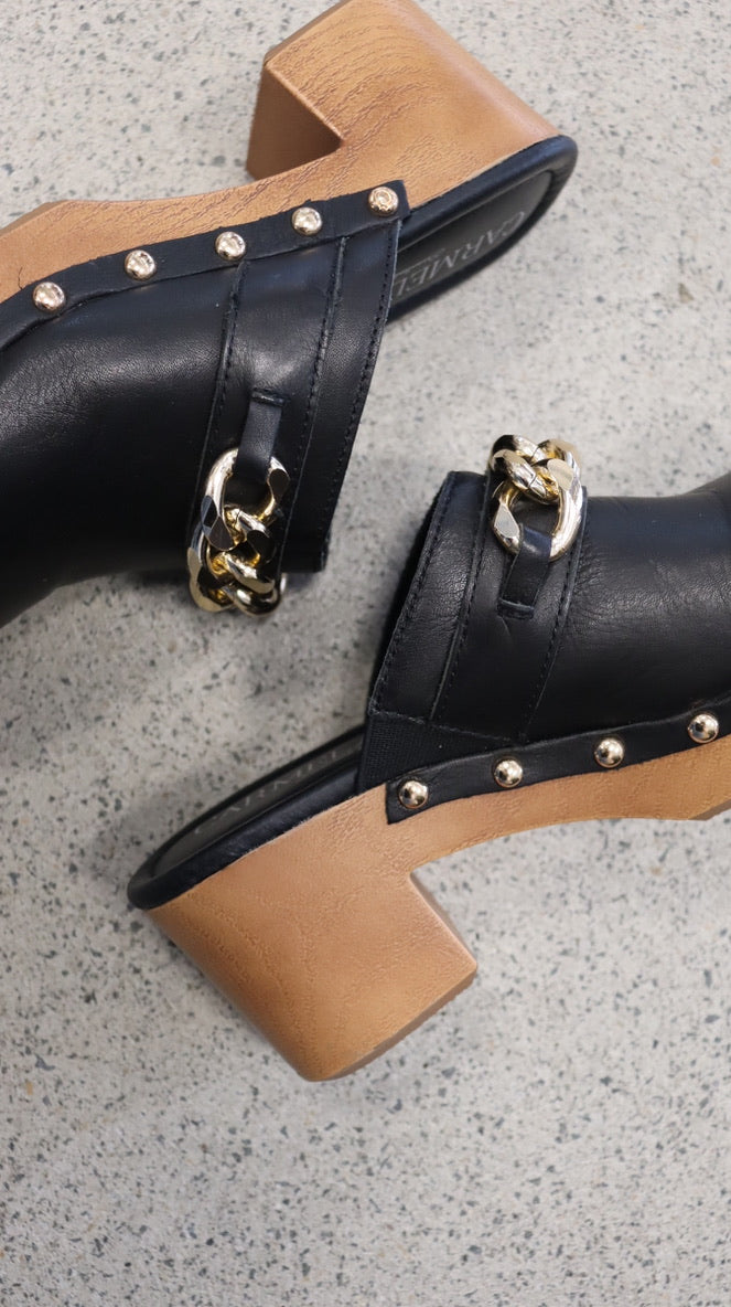 Carmela Clogs 37