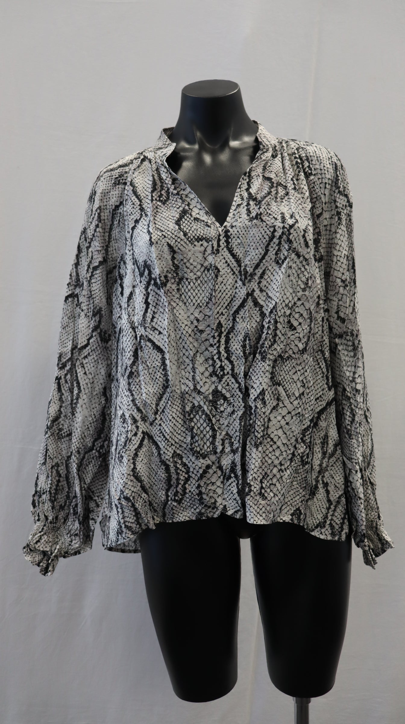 COUNTRY ROAD Blouse 8