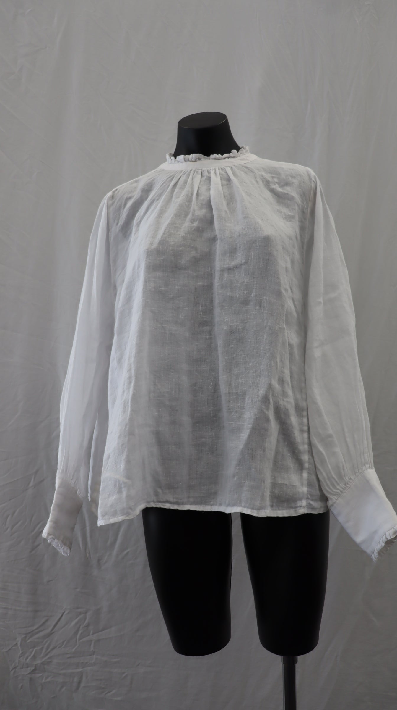 M A X Blouse 14