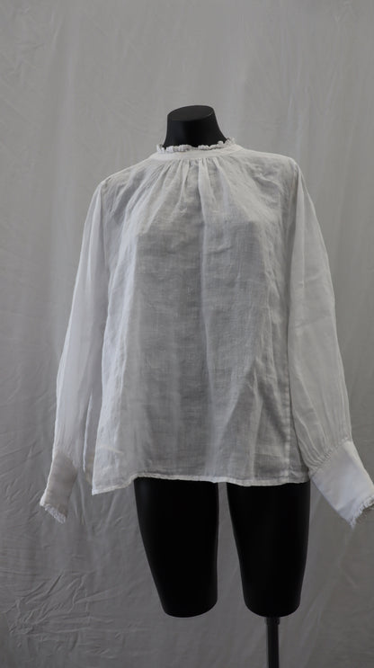M A X Blouse 14