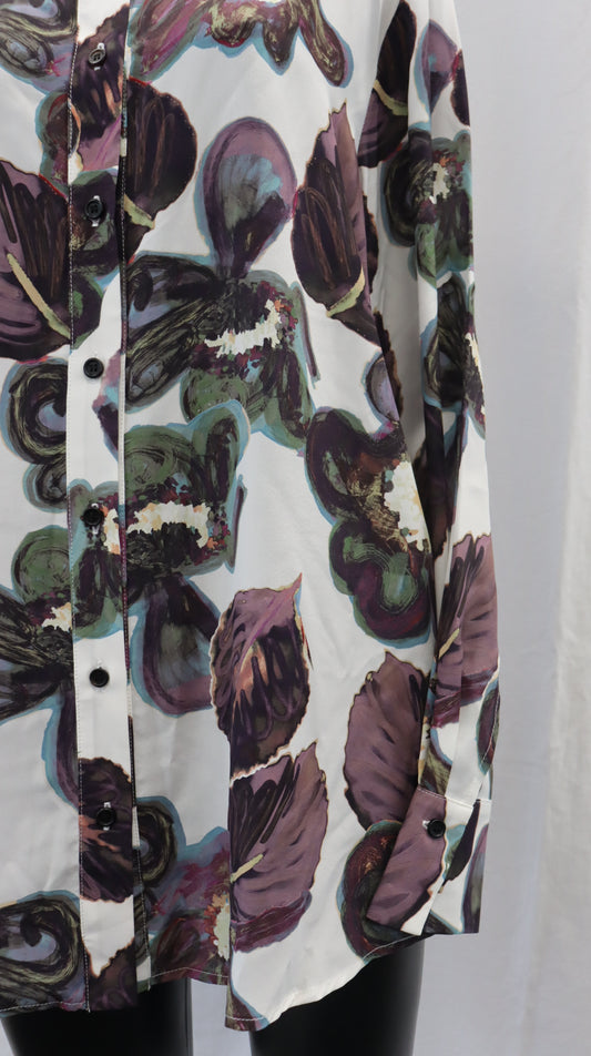 juliette hogan Button Up 12